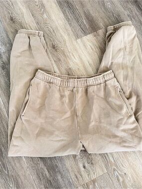 Aritzia TNA Tan SweatPants